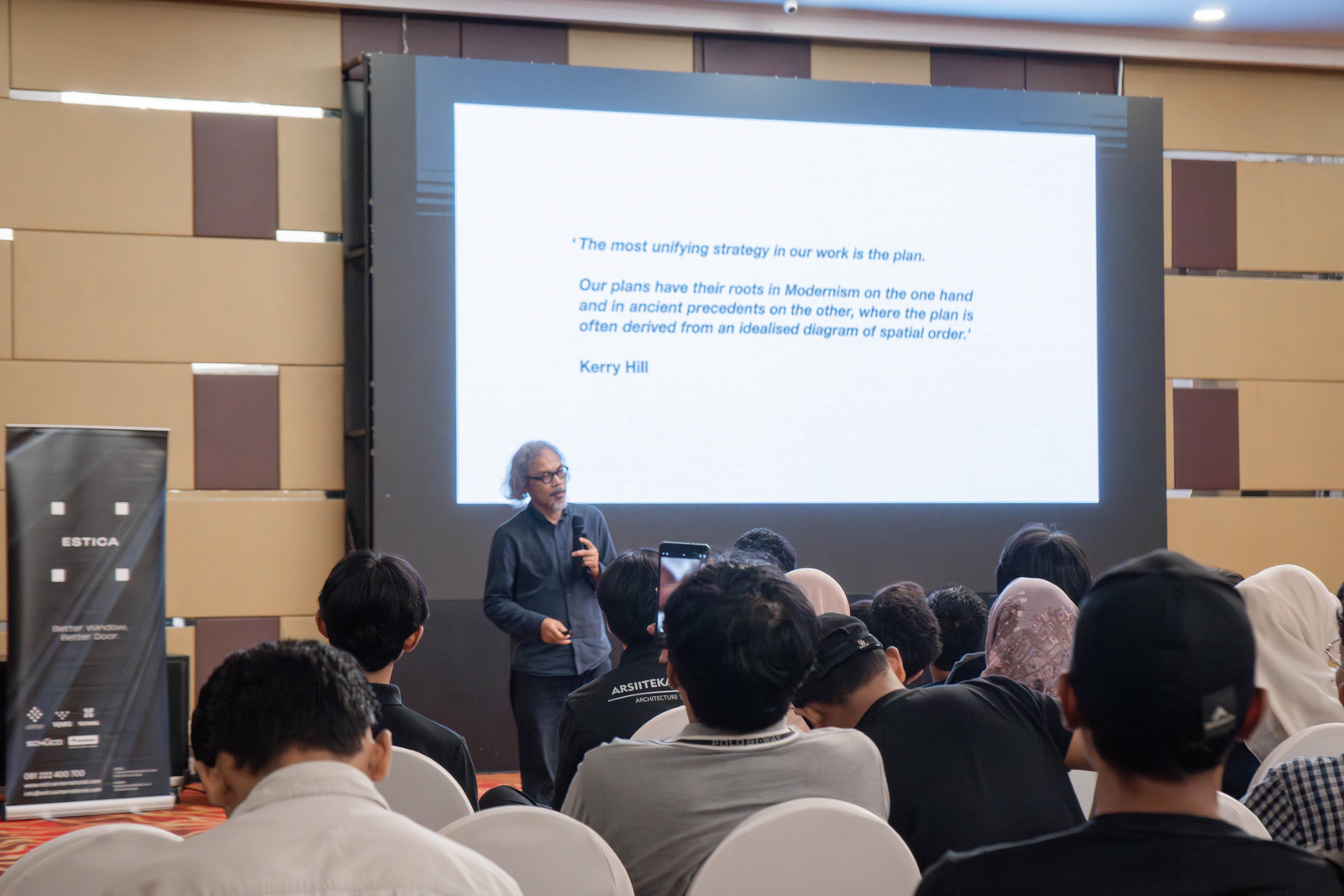 Design Series Makassar